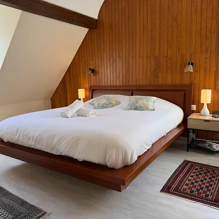בית הארחה Maison Des Vignes 3*